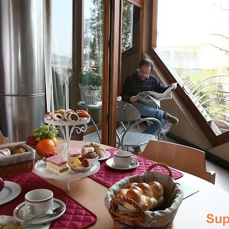 Savosa Youth Hostel Lugano