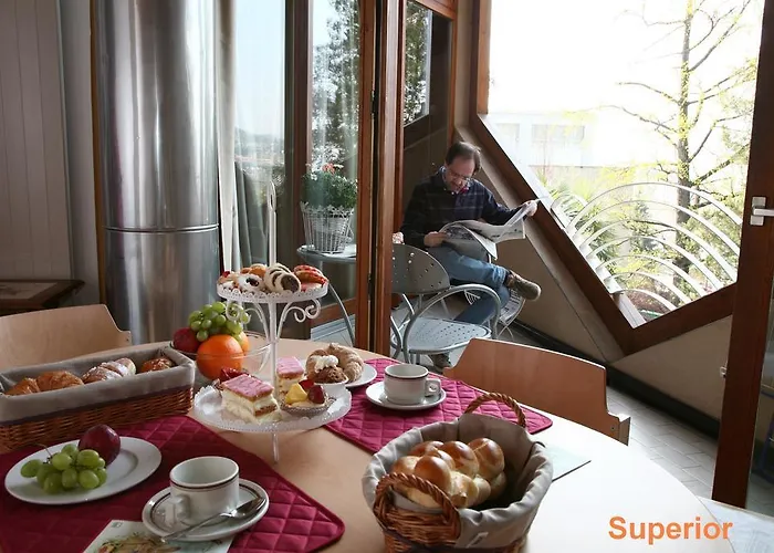 Savosa Youth Hostel Lugano